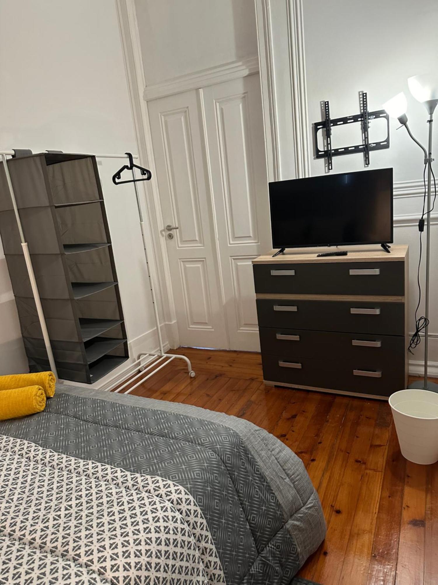 Garden Campo De Ourique Guest House - Hostel Lisboa 外观 照片