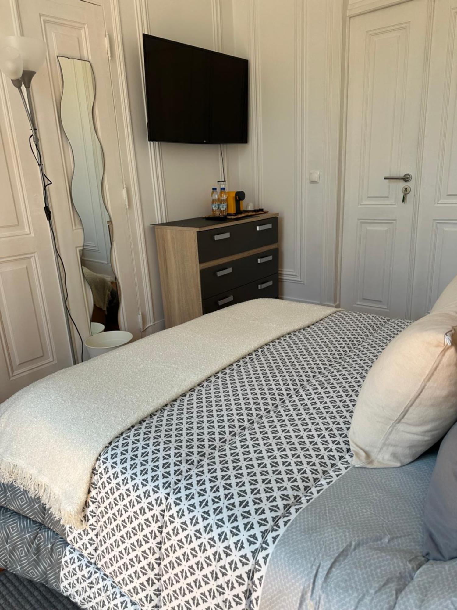 Garden Campo De Ourique Guest House - Hostel Lisboa 外观 照片